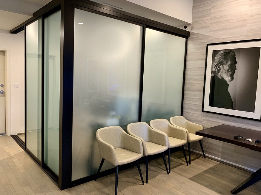 L-shape corner glass office partition by KNR